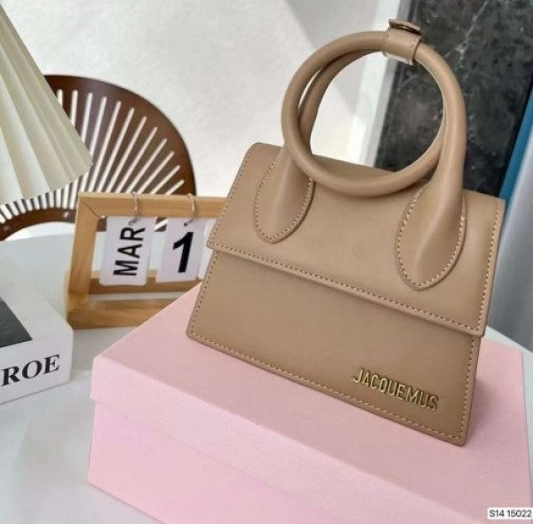 Juemus Le Chuito Noud Bag With OG Box Dust Bag & Extra Sling Belt (Khaki - 738) Women Handbag