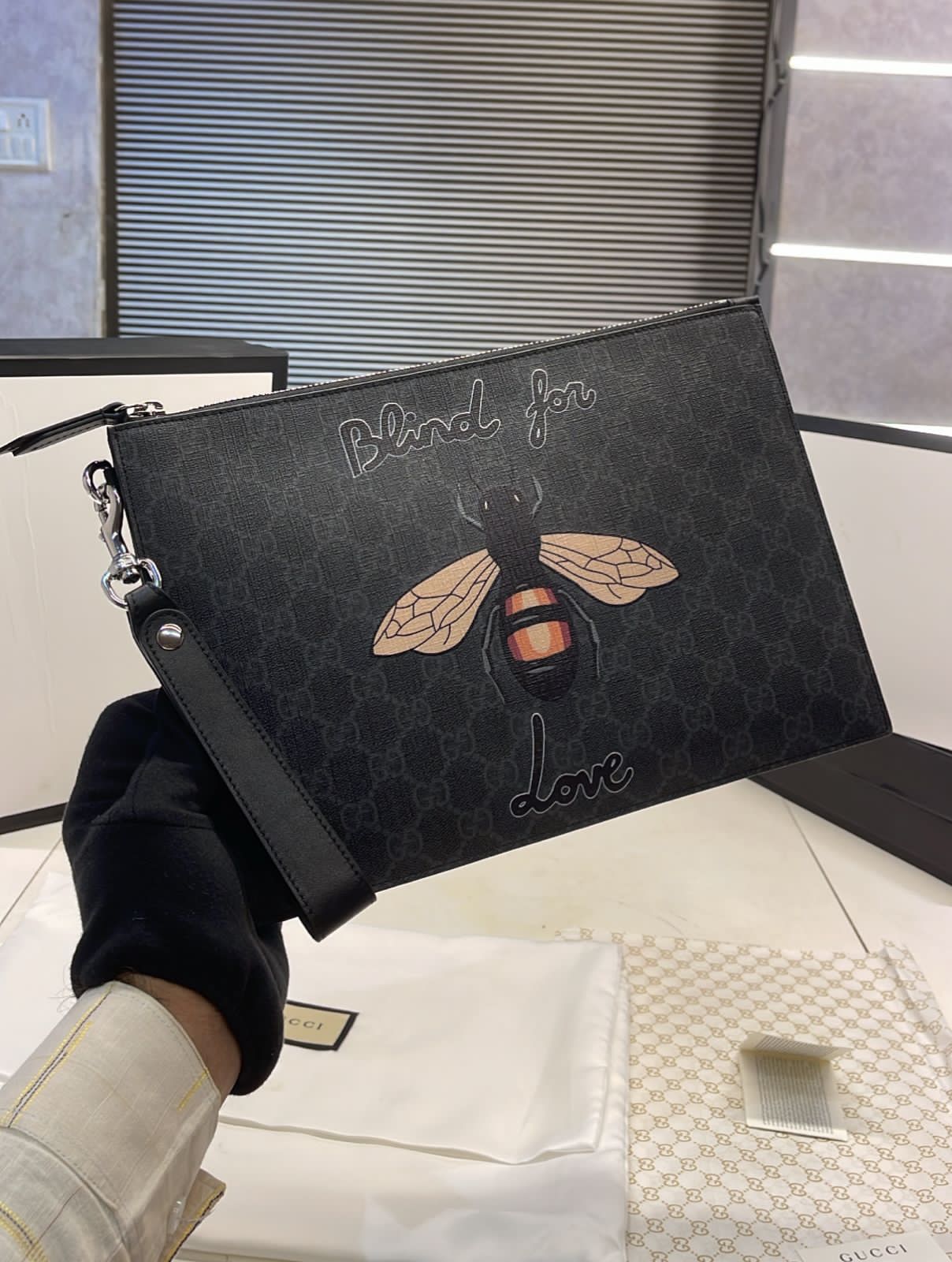 GUCI SUEME POUCH Women Handbag WITH BOX