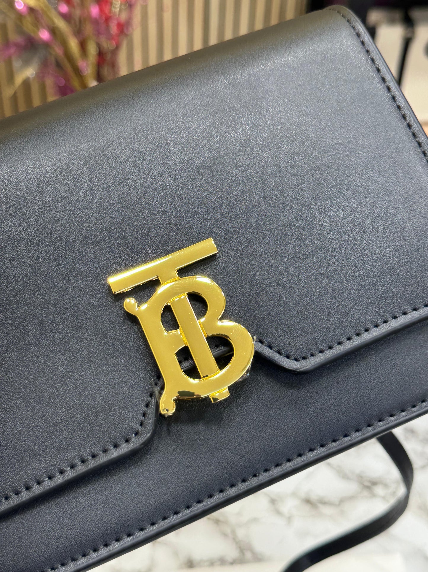 BURBRY TB MNOGAM SLING BAG😍🔥