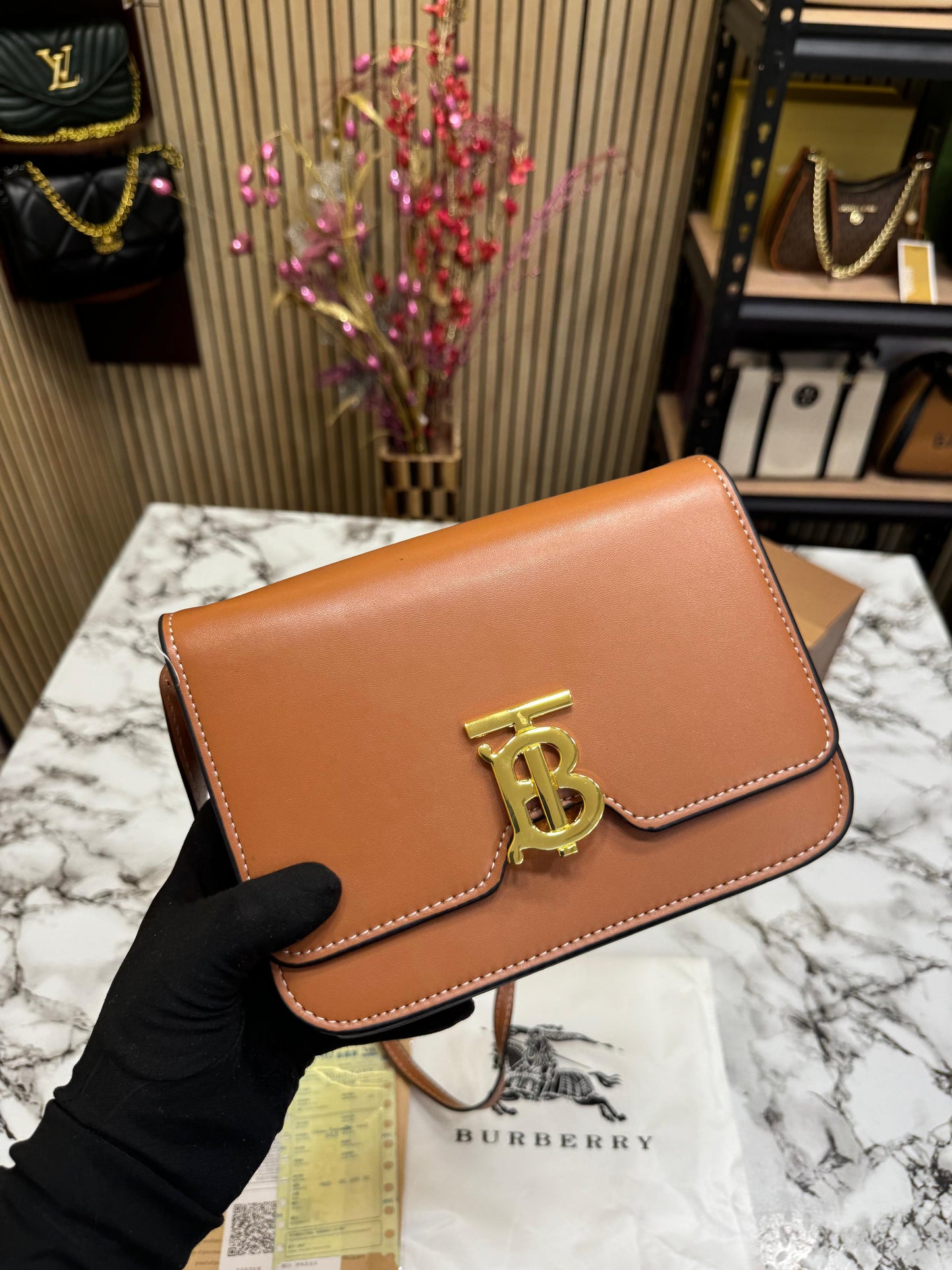 BURBRY TB MNOGAM SLING BAG😍🔥