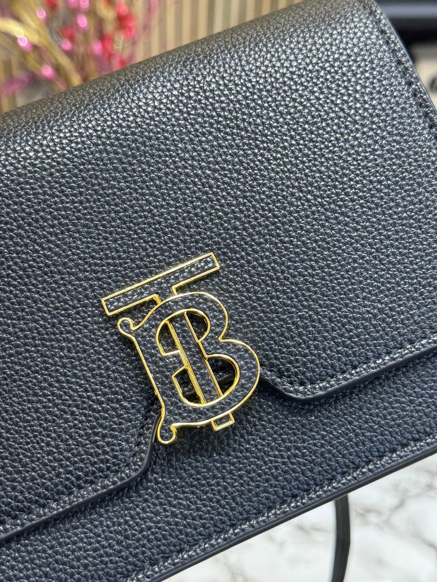 BURBRY TB MNOGAM SLING BAG😍🔥