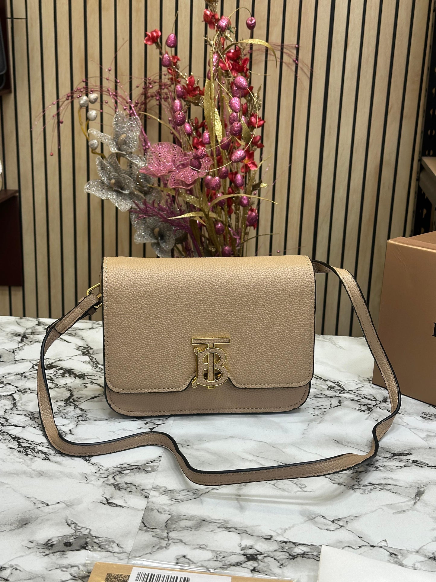 BURBRY TB MNOGAM SLING BAG😍🔥