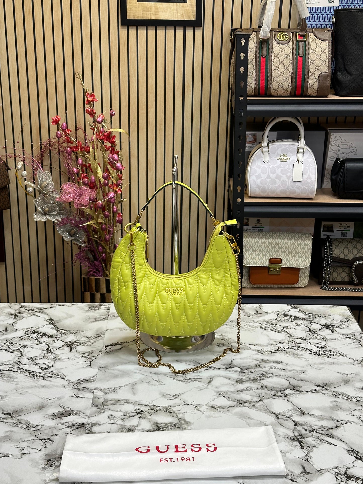 GUIS HALFMON PREMIUM SLING WOMAN HAND BAG