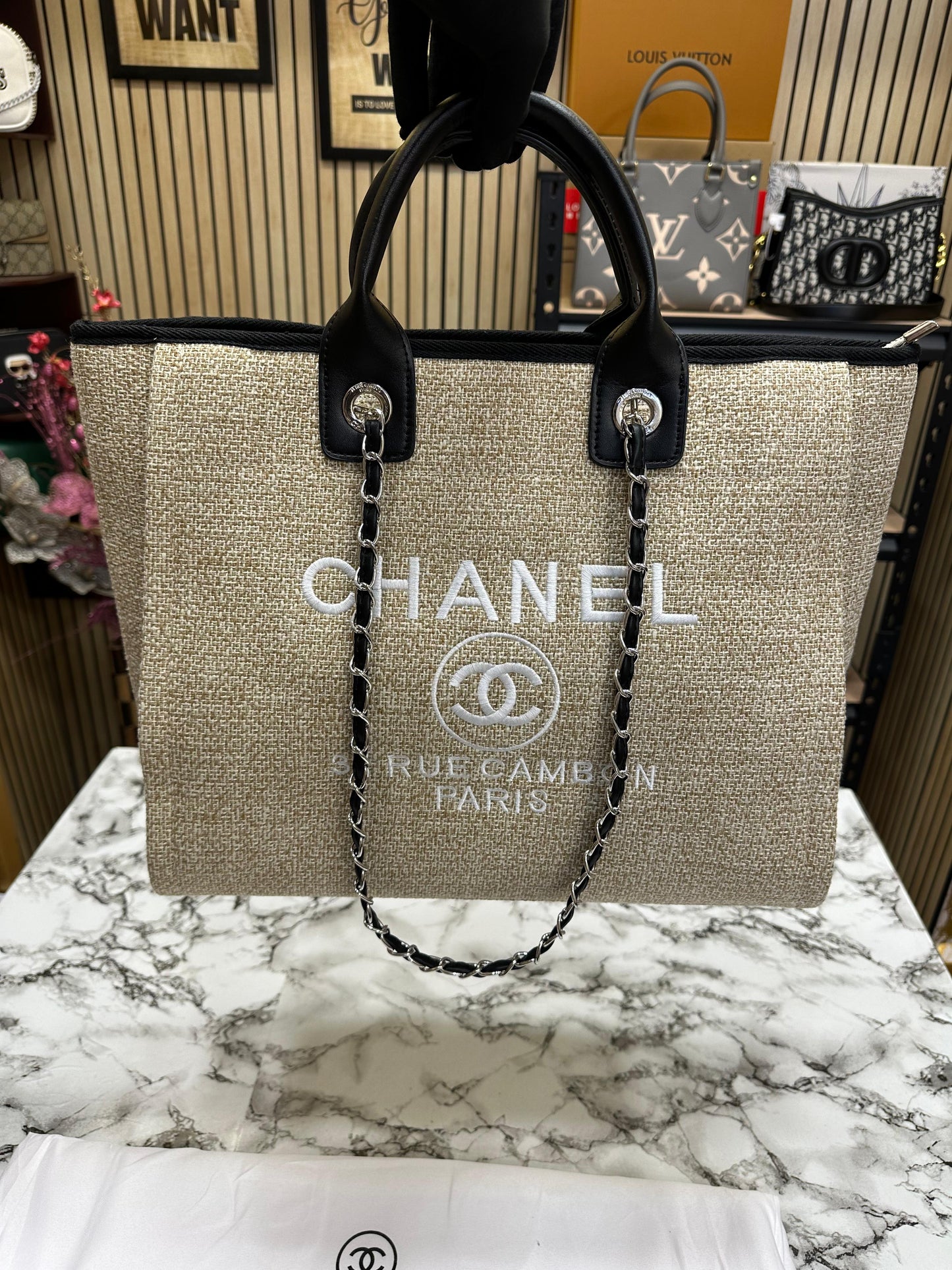 CHANL PARS 31 RUE CAMBON TOTE WOMEN HAND BAG