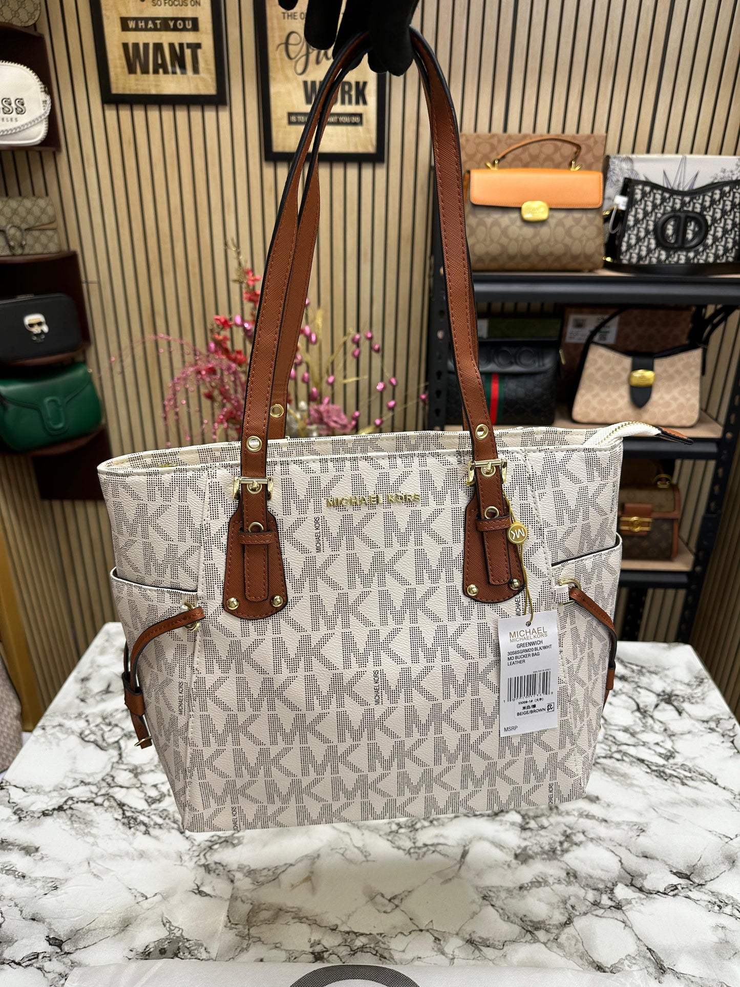 MICHL KOS VOYAGER JET SET MK PRINT TOTE WOMEN HAND BAG