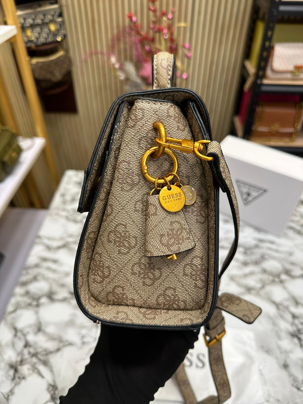 GUSS EMERA LOGO FLAP Women BAG