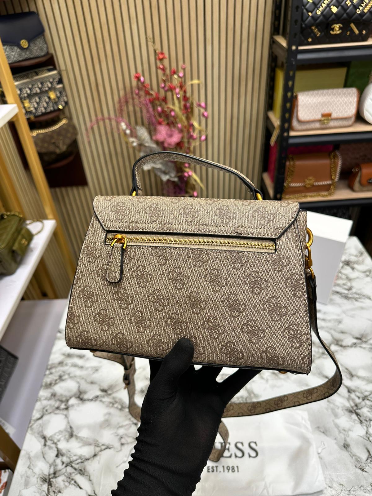 GUSS EMERA LOGO FLAP Women BAG