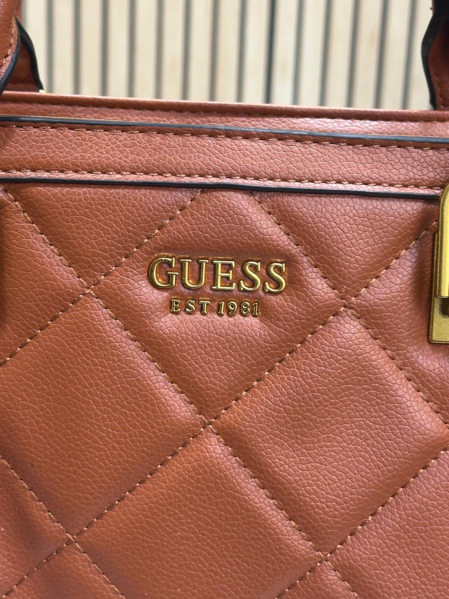 GUES WOMENS ELITE SATCHEL PREMIUM HANDBAG Women BAG