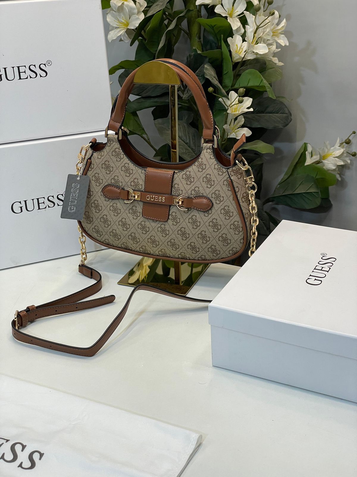GUES NOLANA LOGO HANDBAG IN TOWN Women BAG