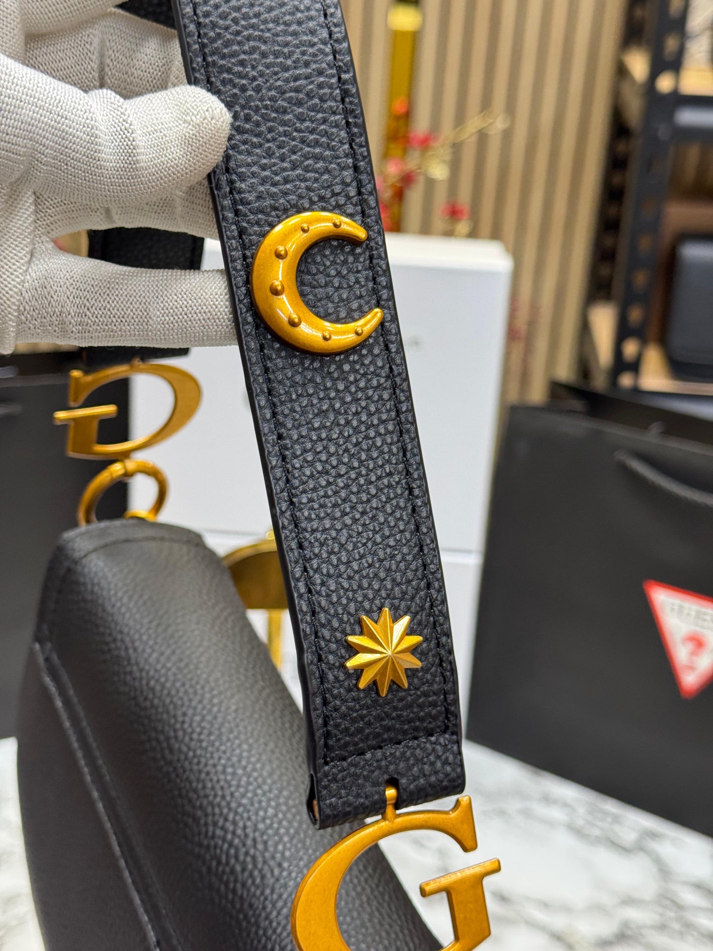 GUS G DREAM FLAP SHOULDER WOMEN BAG