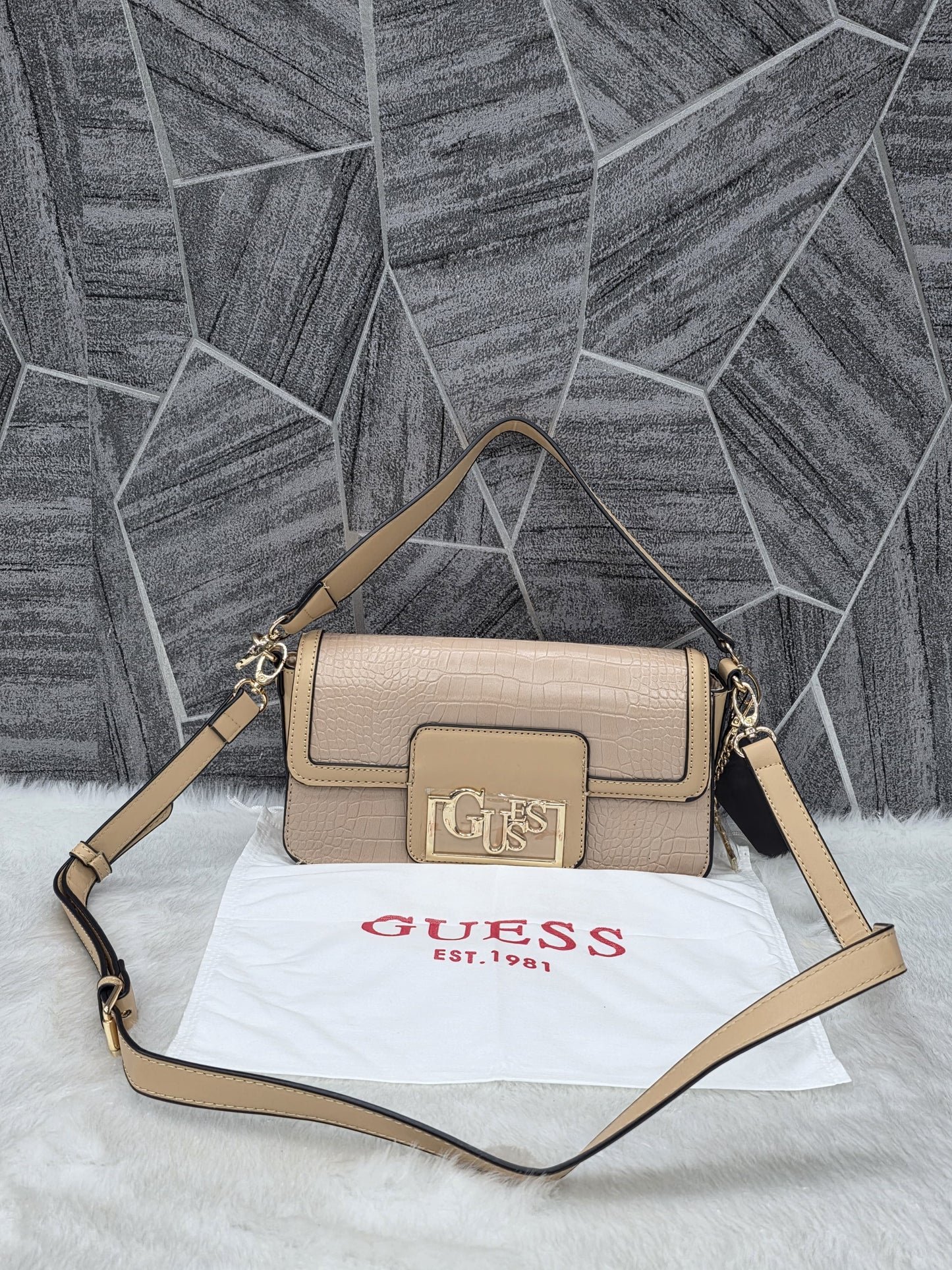 Guss Lexi Baguette Crossbody Women Bag