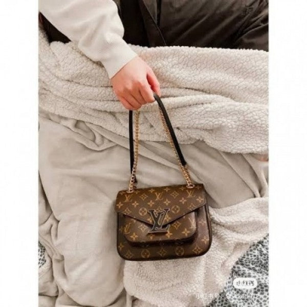 Lous Vuton PASSY Monogram High Premium Quality Shoulder Bag With OG Box & Dust Bag (Brown - 579)Women Handbag