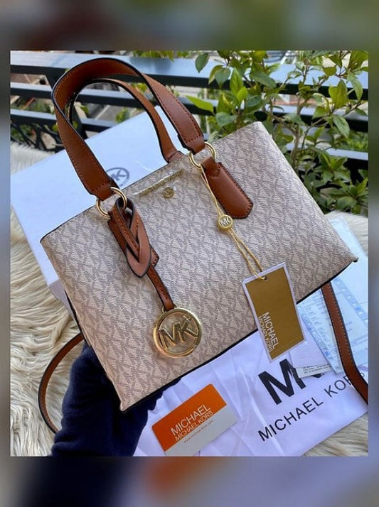 Micha Krs MK Greenwich Handbag With OG Box & Dust Bag & Extra Shoulder Strap (White -239)