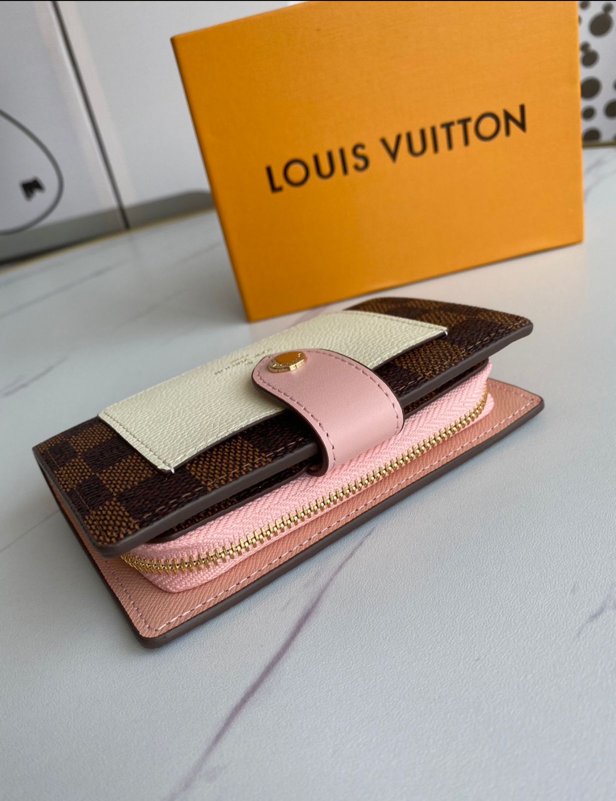 Lous Vuion Juliette Wallet