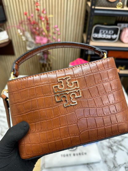 TOY BUCH PREMIUM BRITTEN HANDBAG 😍🔥