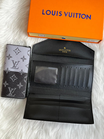 Lous Vuion Long 3 Fold Wallet