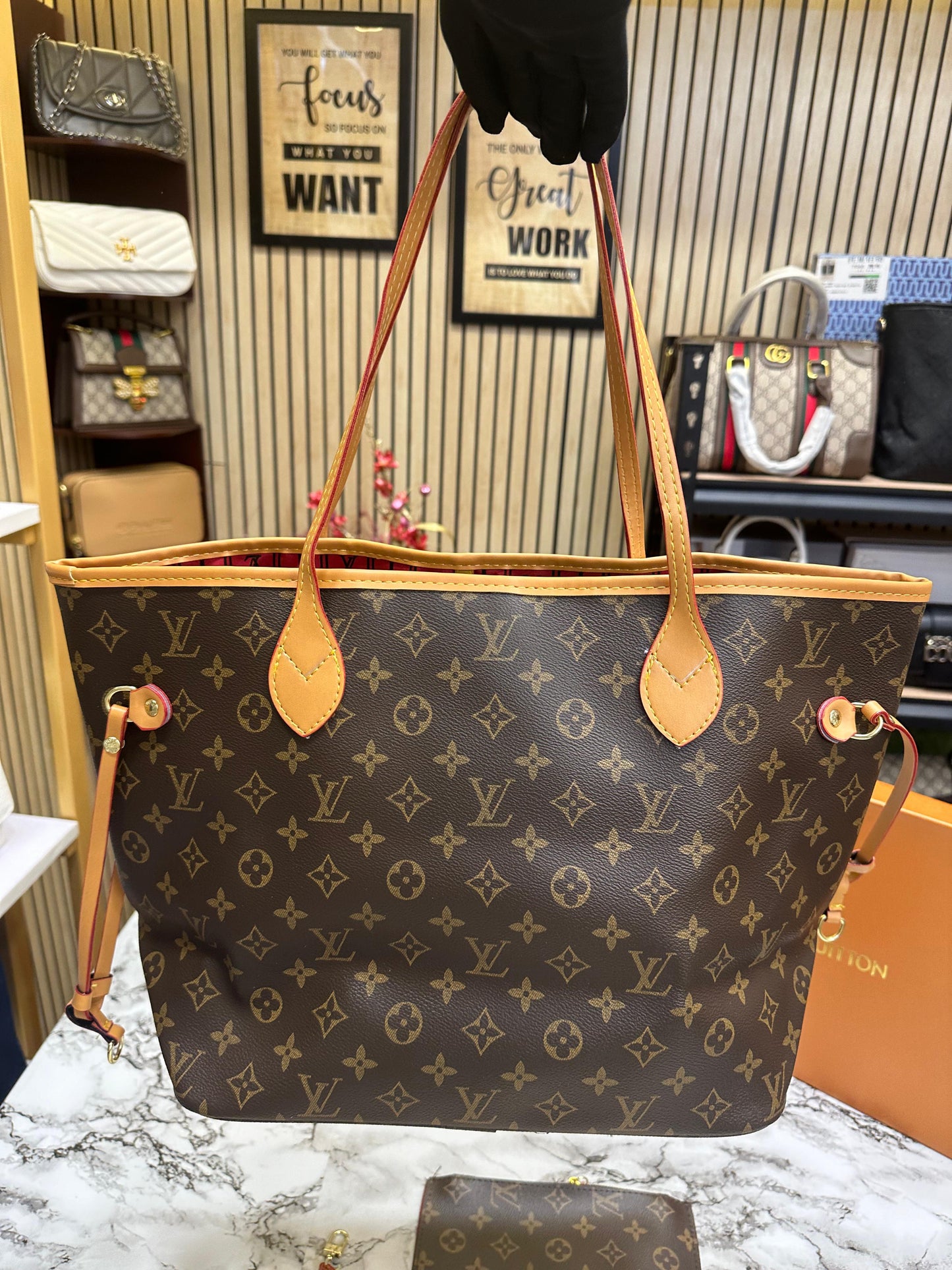 LOUS VUION PREIUM NEVERFULL  WOMAN HAND BAG