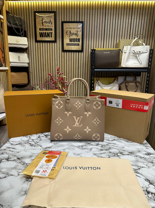 LOUS VUION PREMIUM ONTHEGO WITH OG DOUBLE BOX WOMAN HANDBAG