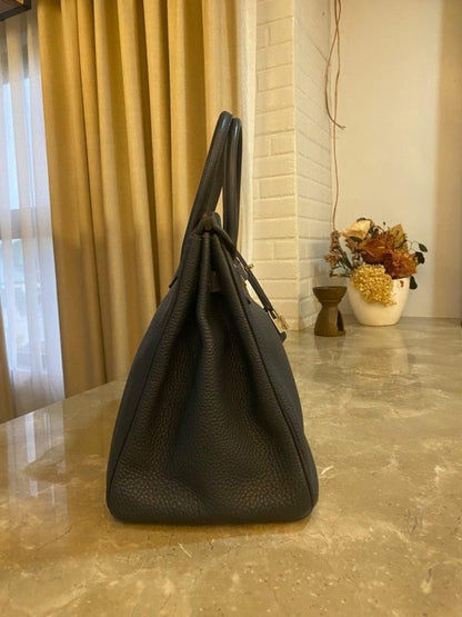 Tog Woman Handbag With Dust Bag