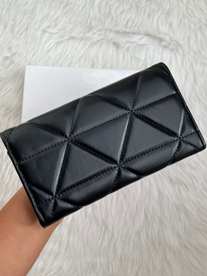 Prda 62 Flap Women Wallet