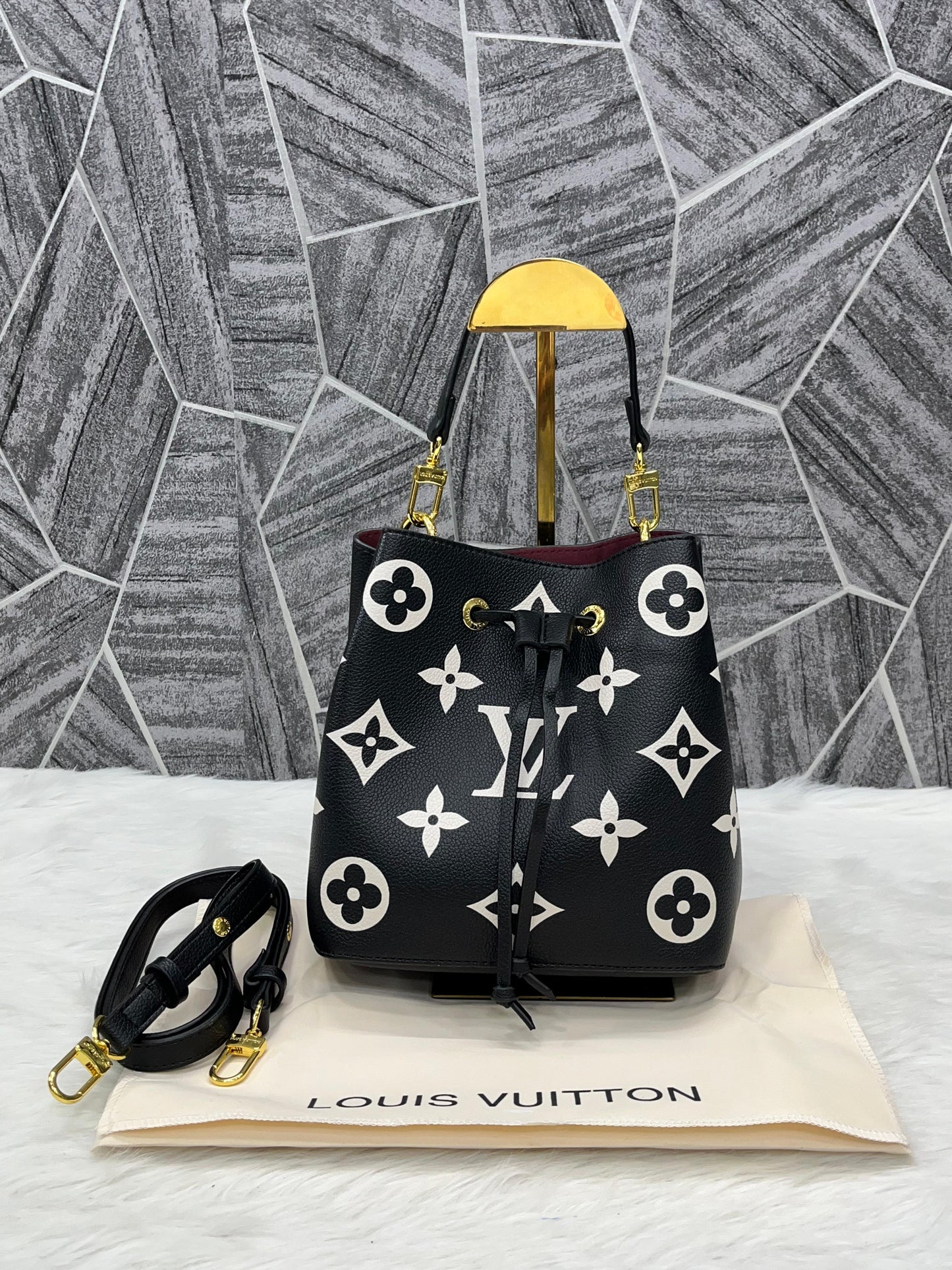 Lous Vuion Neo Bucket Women Hand Bag