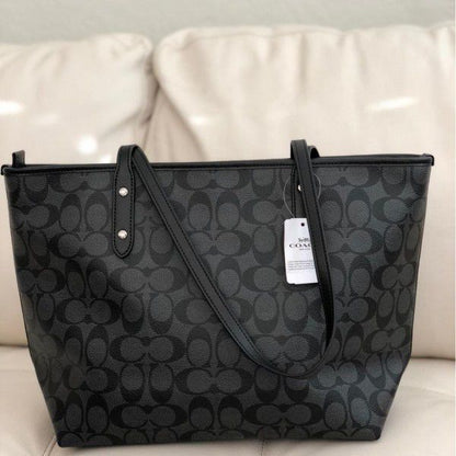 COH CIY TOTE WITH OG BOX IN HIGH END QUALITY Women Bag