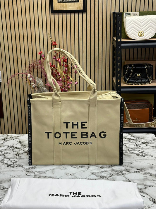 MAC JAOBS THE TOTE Women BAG