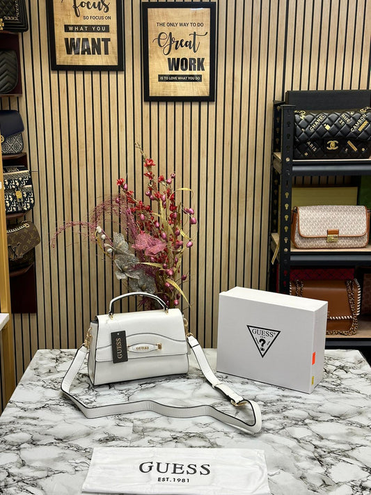 GUSS EMERA LOGO FLAP Women BAG