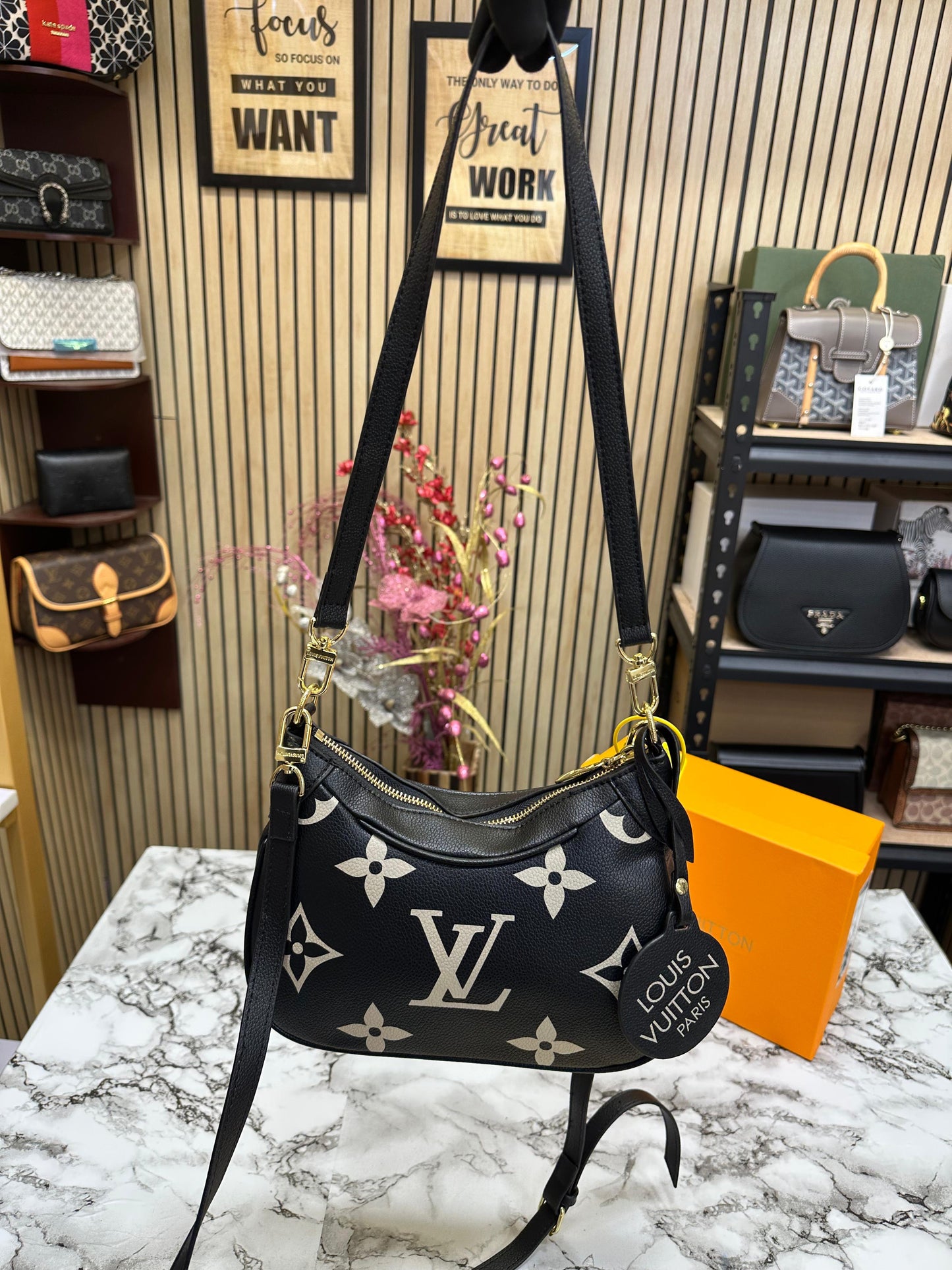 LOUS VUITTON BICOLOR MONOGRAM EMPREINTE WITH OG BOX Women Bag