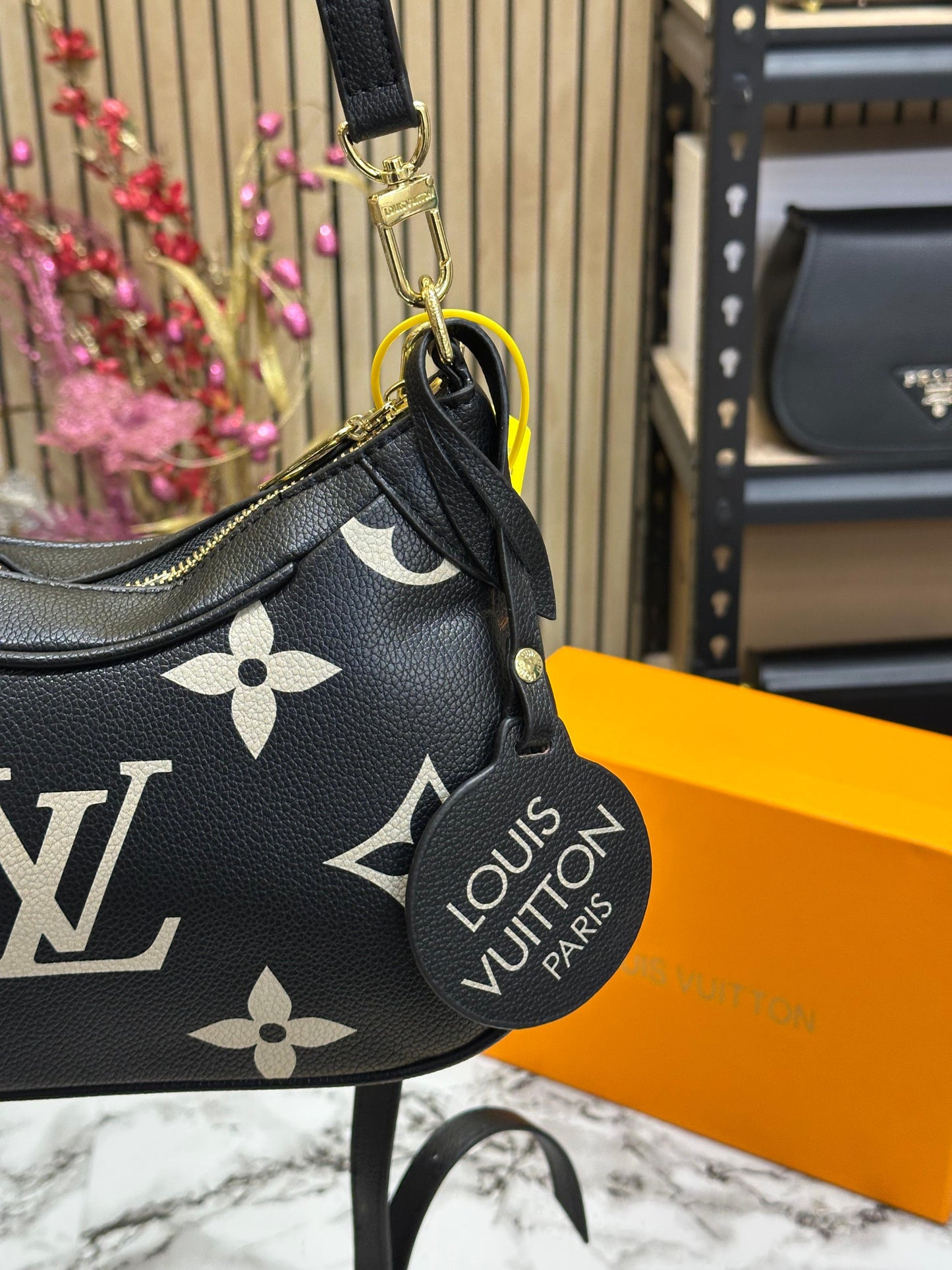 LOUS VUITTON BICOLOR MONOGRAM EMPREINTE WITH OG BOX Women Bag