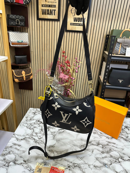 LOUS VUITTON BICOLOR MONOGRAM EMPREINTE WITH OG BOX Women Bag