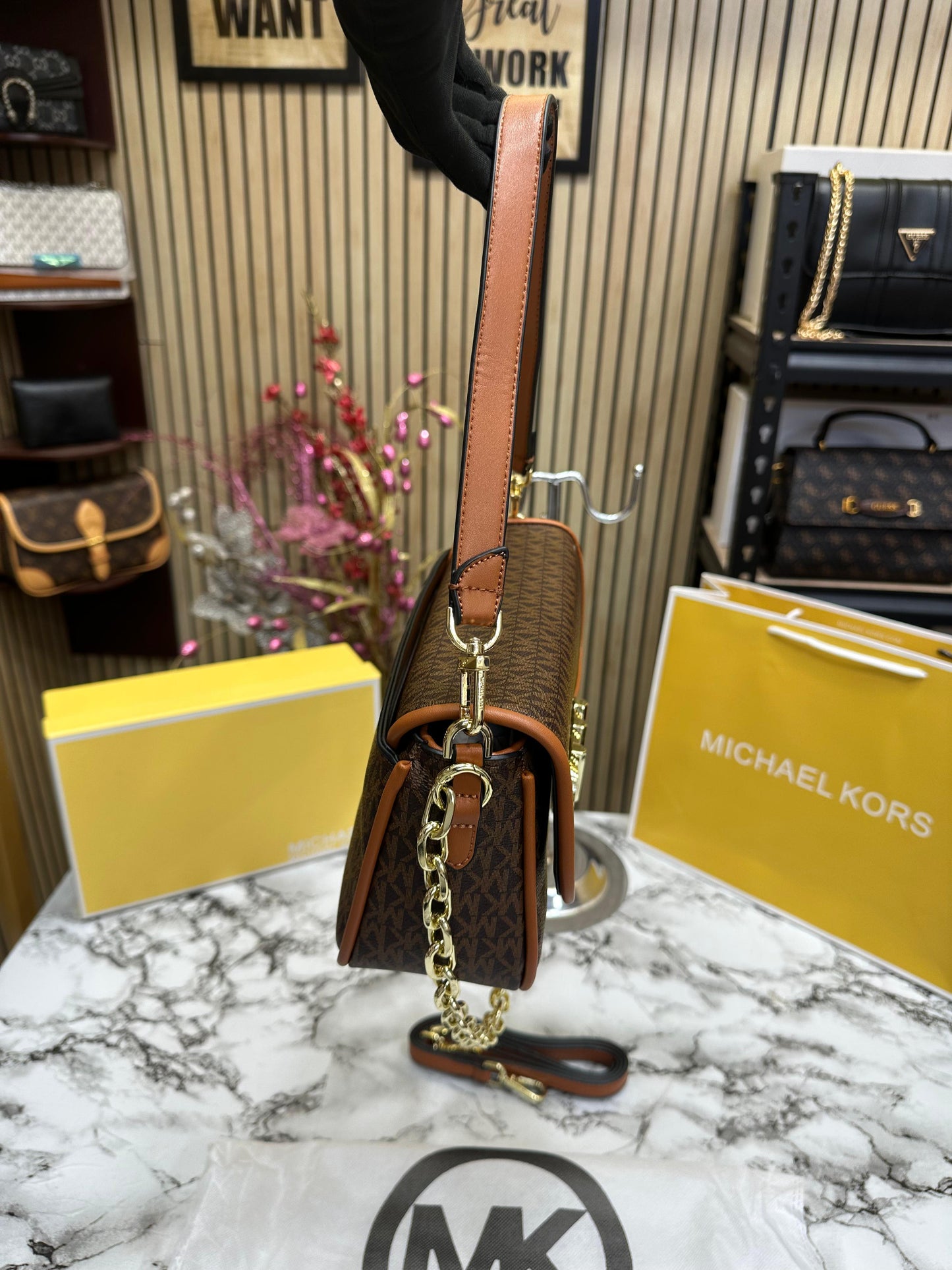 MICHEL KOS PARKER PREMIUM WITH OG BOX AND CARRY Women BAG