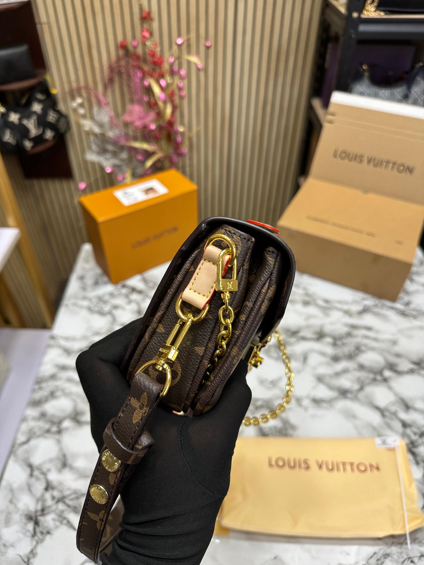 LOUS VUITON IMPORTED POCHETTE HANDBAG WITH OG DOUBLE BOX Women Bag