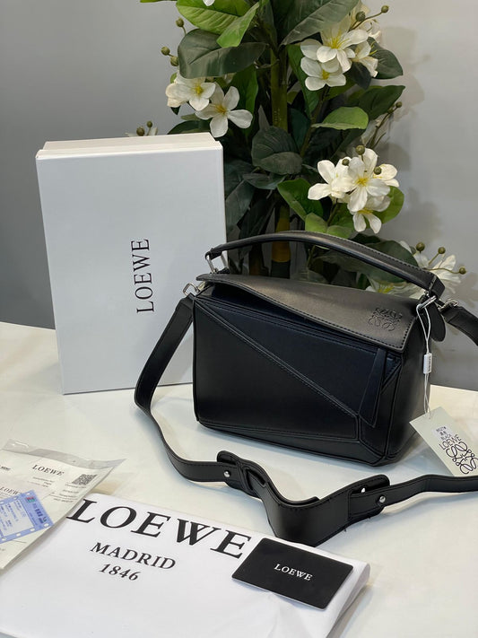 LOWE PUZZLE HANDBAG WITH OG BOX Women Bag