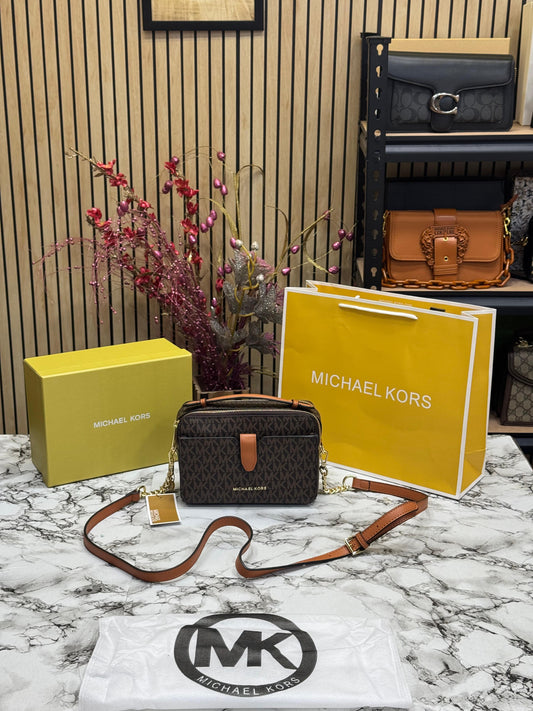 MICAEL KOS JET SET MED DOUBLE ZIP WITH OG BOX AND CARRY Women BAG