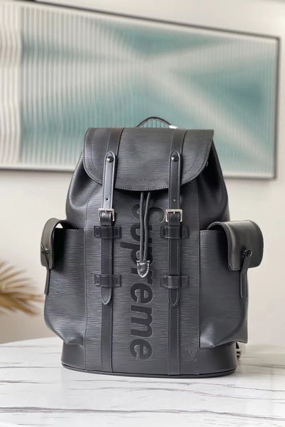 LOUS VUITON X SUPREME BACKPACK WITH DUST Women BAG